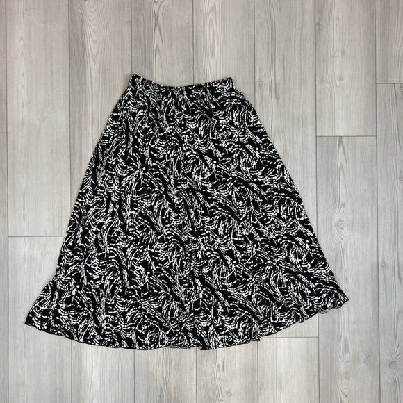 Chico's Dresses & Skirts - Chico’s Size 2 Large Slinky Black & White Printed A-Line Skirt Travelers Stretch
